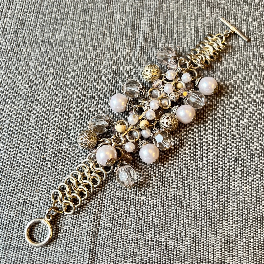 Pretty Silver Clad Cluster Pearl and Bead Toggle Bracelet